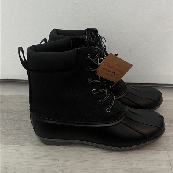 Weatherproof Shoes - Weatherproof Vintage Women’s Black Waterproof Duck Boots Size 8M